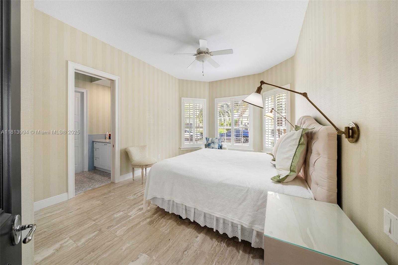 Small Image of 1445 COMMODORE WAY, Hollywood Number 32