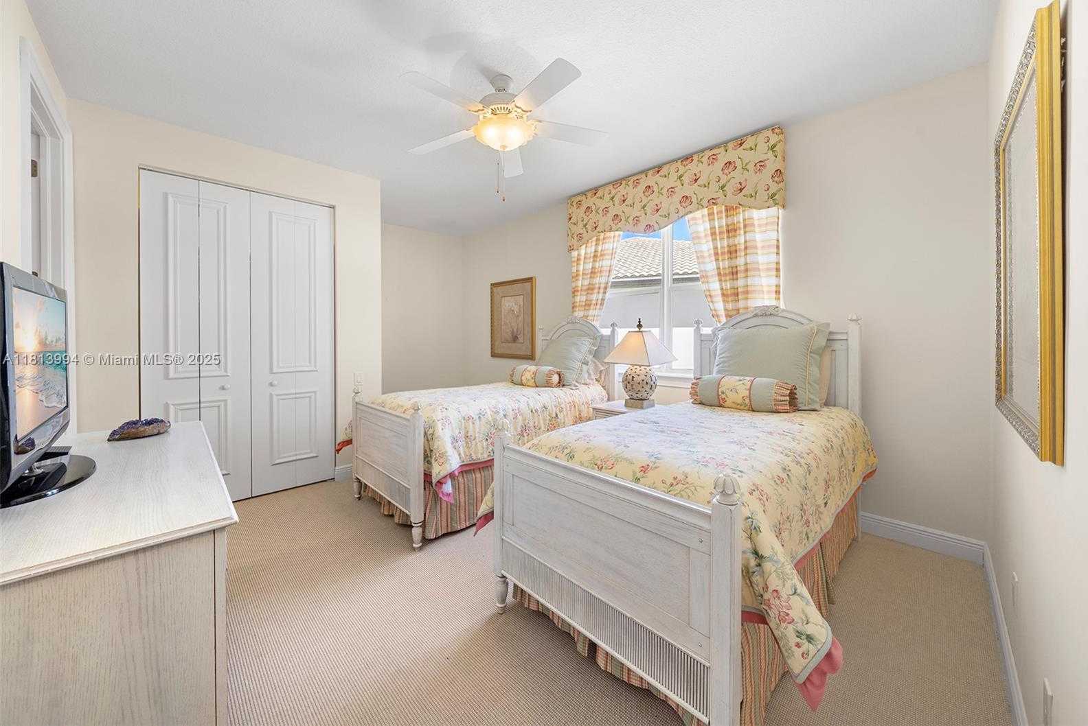Small Image of 1445 COMMODORE WAY, Hollywood Number 42