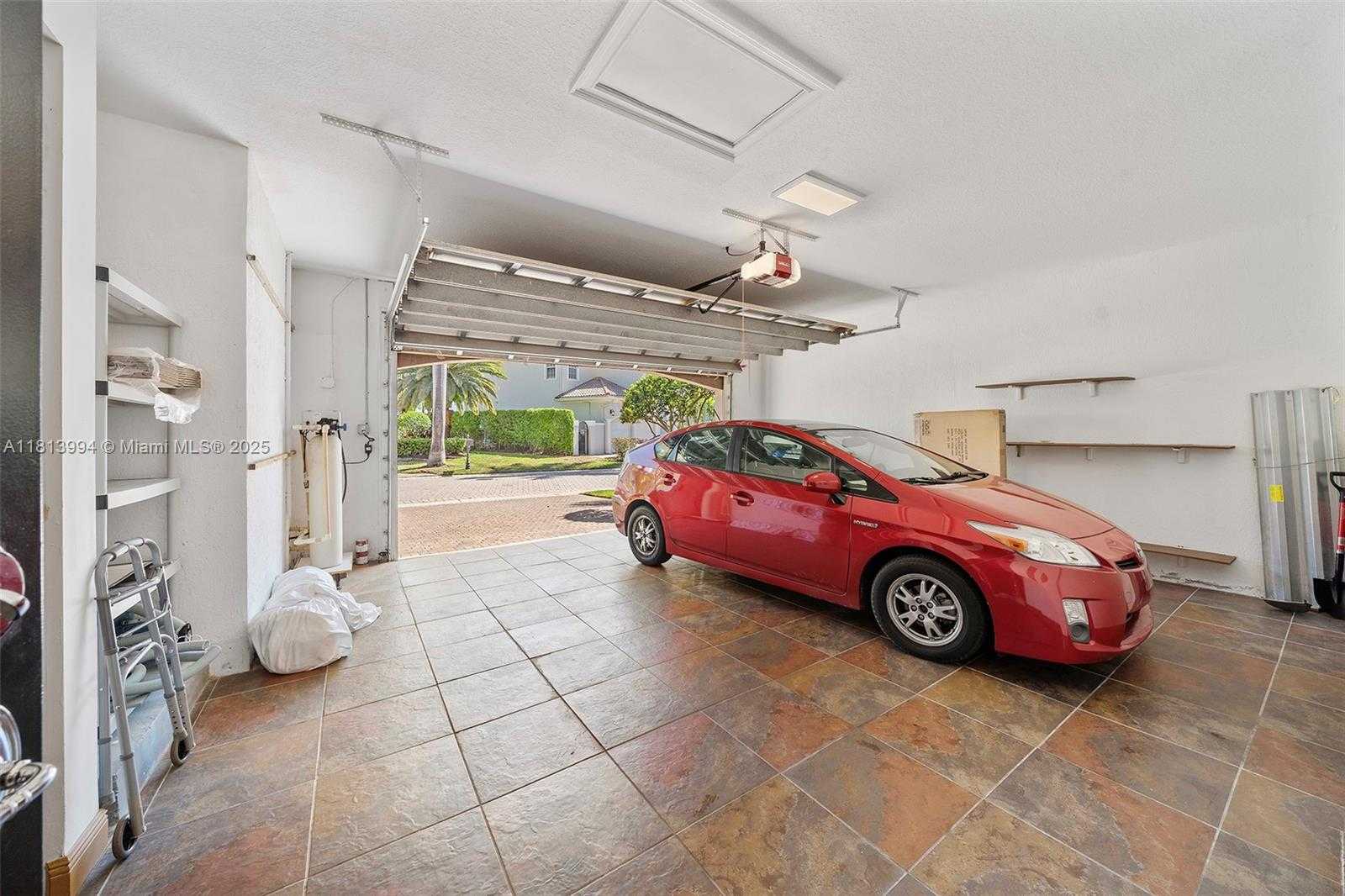Small Image of 1445 COMMODORE WAY, Hollywood Number 45