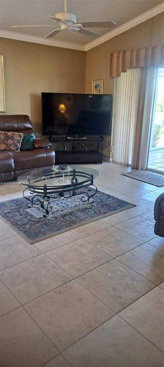 Small Image of 520 NORTH WEST 166TH AVE, Pembroke Pines Number 3