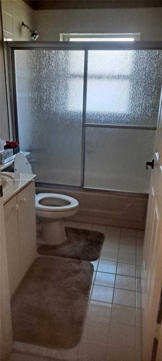 Small Image of 520 NORTH WEST 166TH AVE, Pembroke Pines Number 4