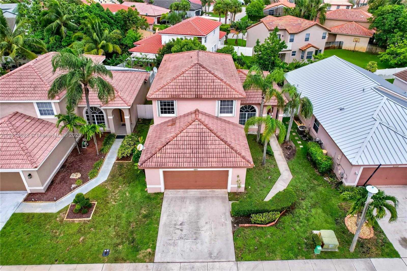Small Image of 495 SOUTH WEST 183RD WAY, Pembroke Pines Number 33