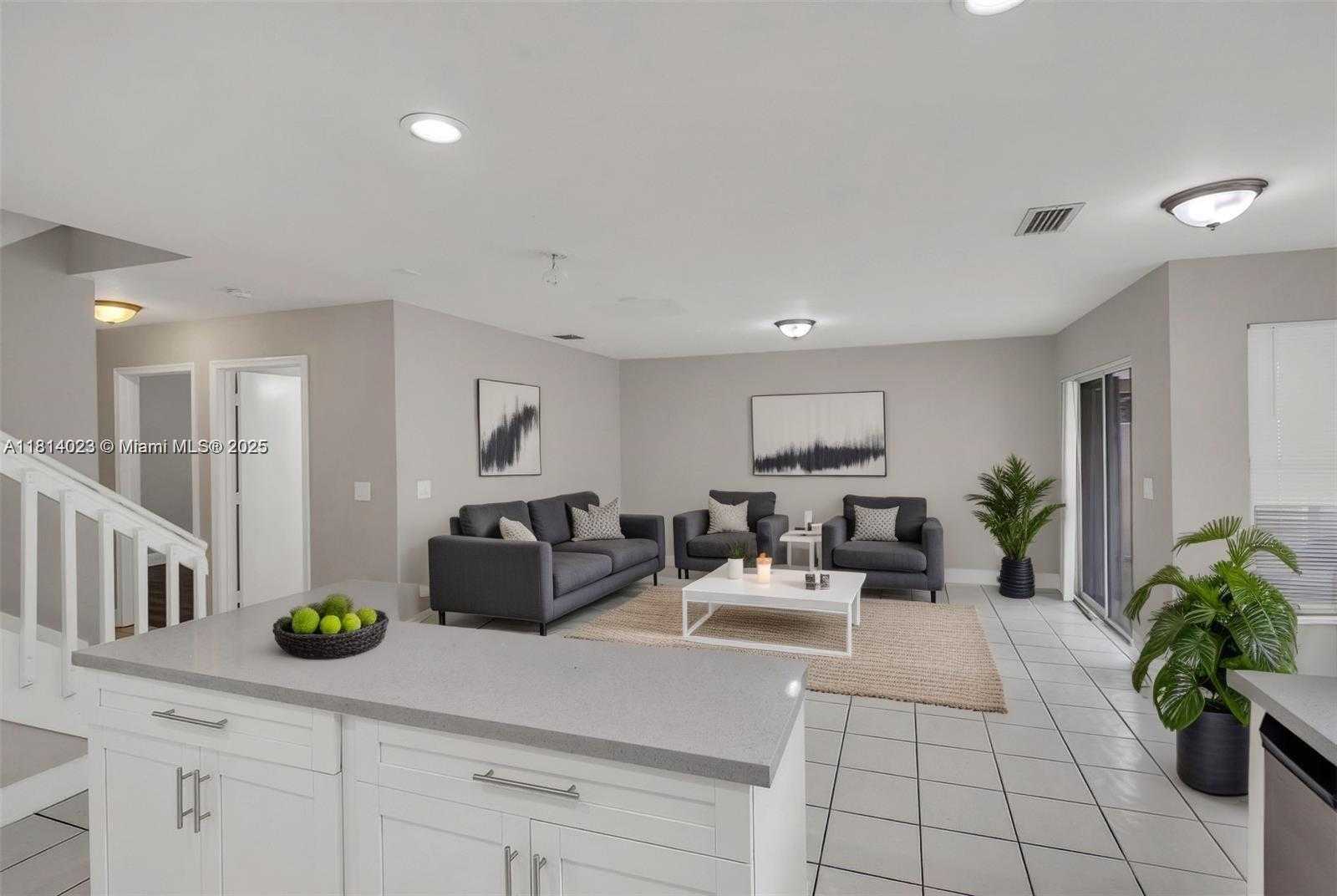 Small Image of 495 SOUTH WEST 183RD WAY, Pembroke Pines Number 4