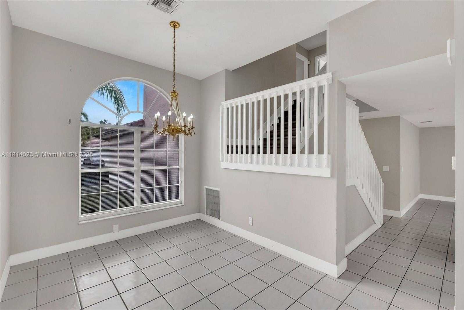 Small Image of 495 SOUTH WEST 183RD WAY, Pembroke Pines Number 9