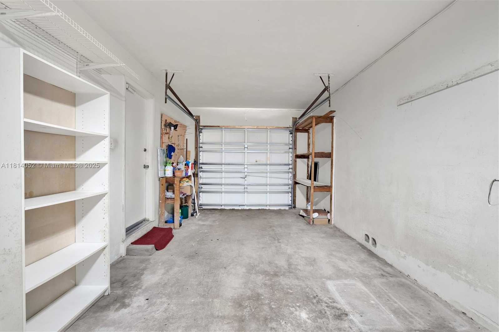Small Image of 18225 SOUTH WEST 94TH AVE, Palmetto Bay Number 24