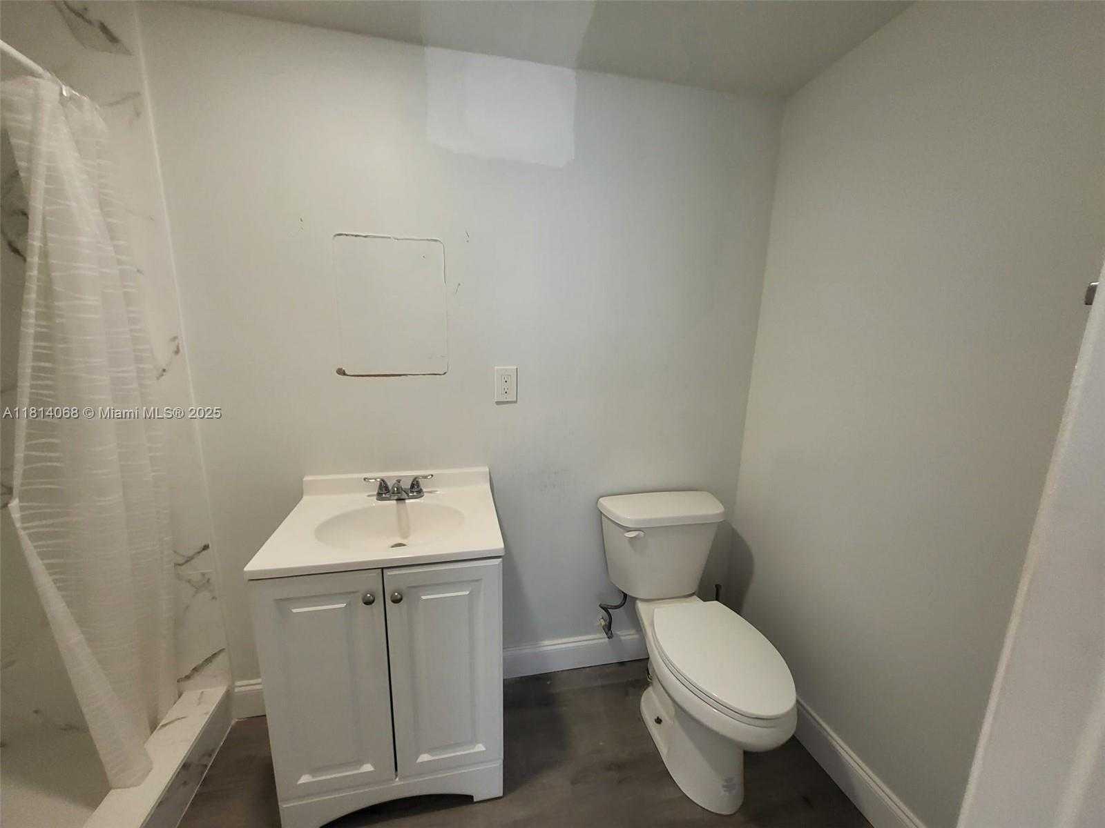 Small Image of 5019 NORTH EAST 19TH TER, Pompano Beach Number 10