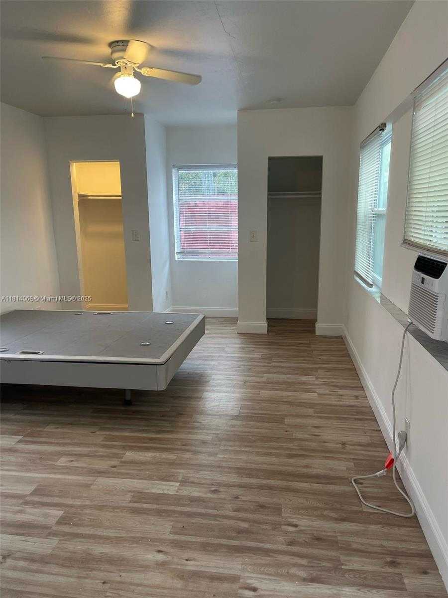 Small Image of 5019 NORTH EAST 19TH TER, Pompano Beach Number 15