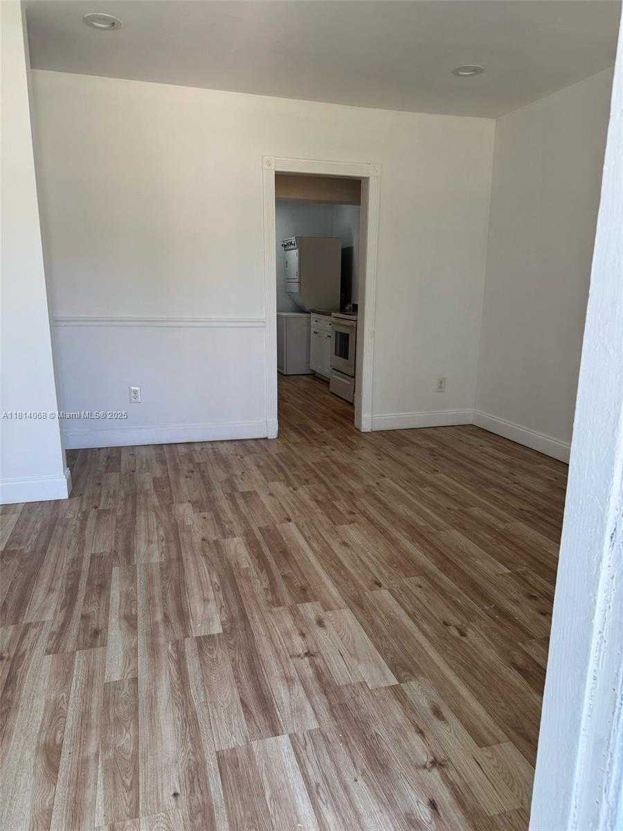 Small Image of 5019 NORTH EAST 19TH TER, Pompano Beach Number 21