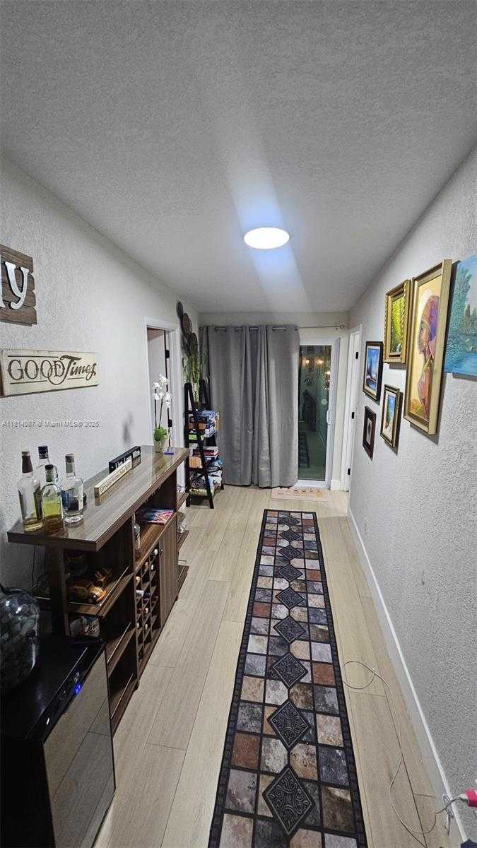 Small Image of 6251 NORTH WEST 12TH CT, Sunrise Number 6