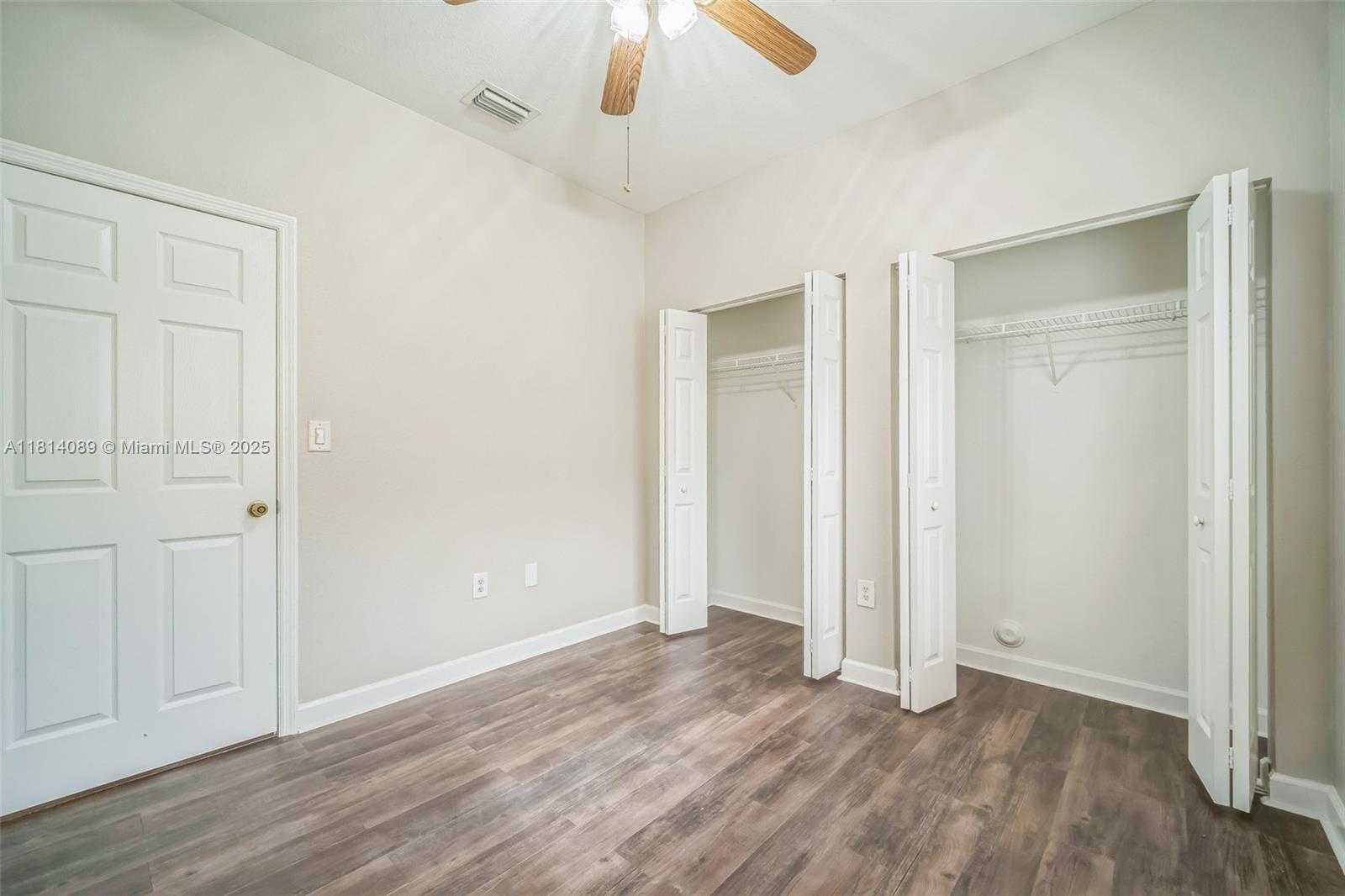 Small Image of 3223 SOUTH EAST 2ND DR, Homestead Number 27