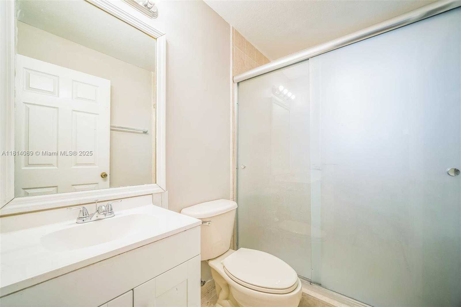 Small Image of 3223 SOUTH EAST 2ND DR, Homestead Number 8