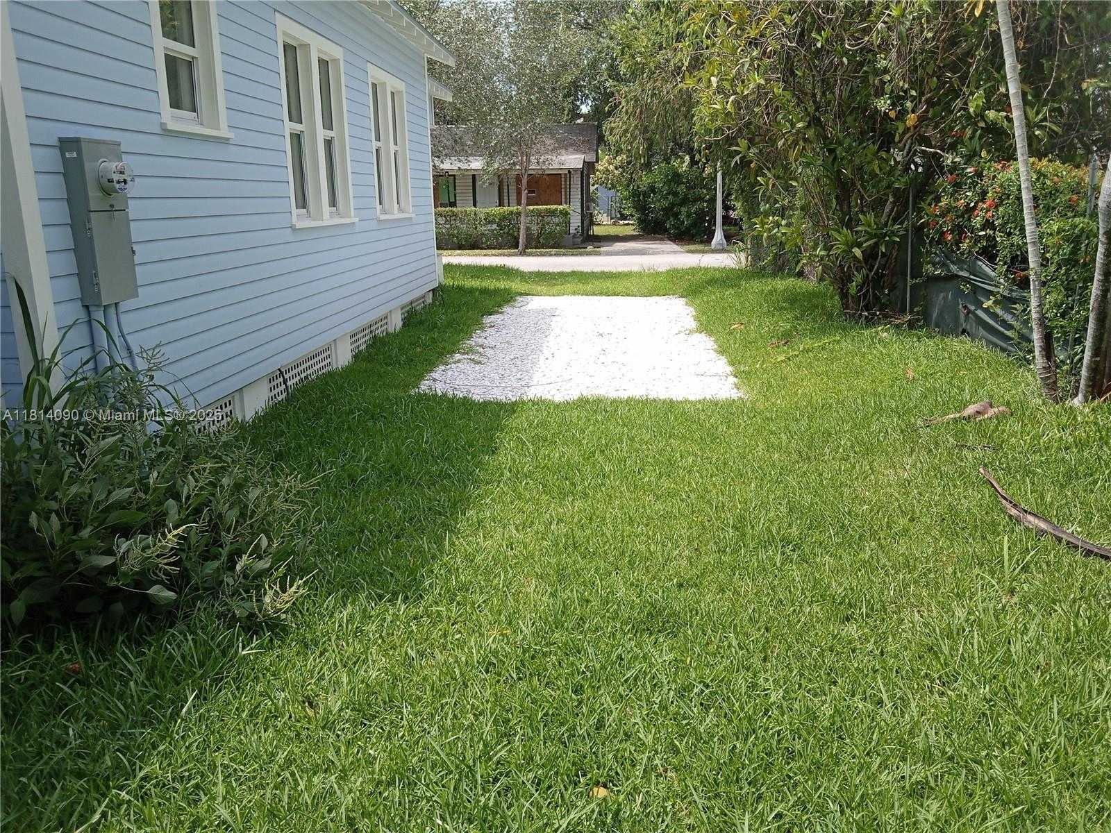 Small Image of 117 FLORIDA AVE, Coral Gables Number 13