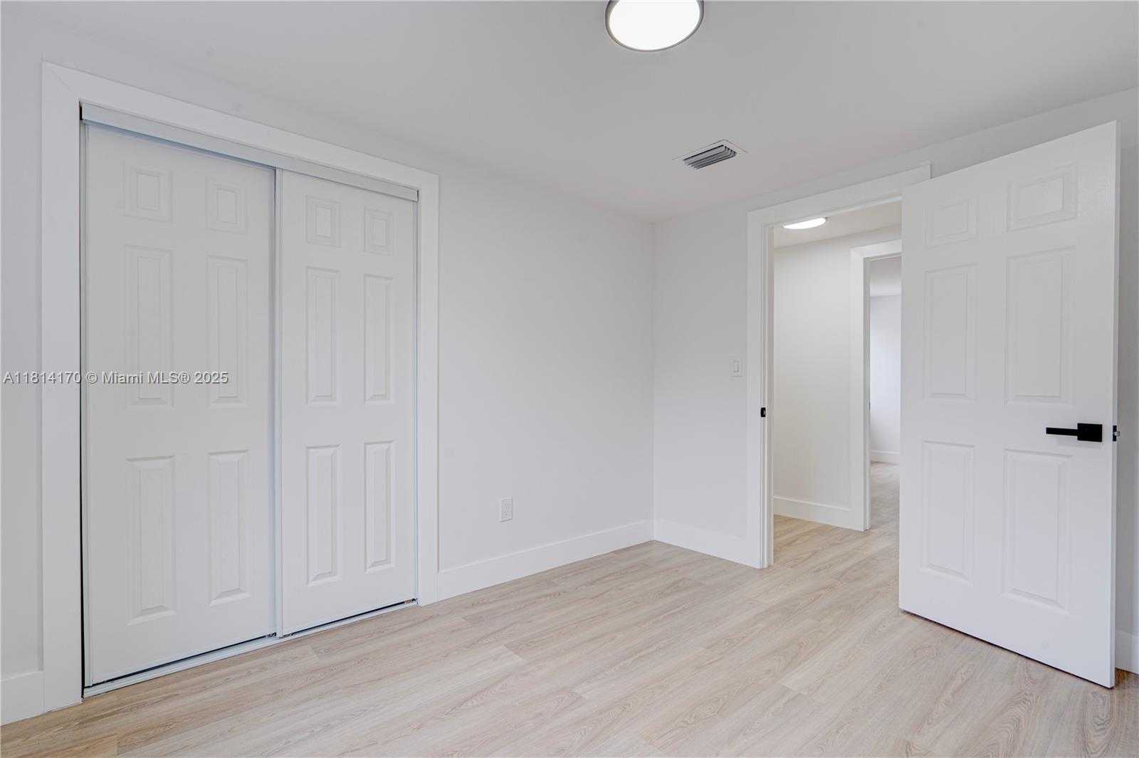 Small Image of 6044 SOUTH WEST 37TH ST, Miramar Number 20