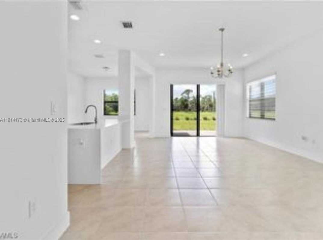 Small Image of 5645 AGOSTINO WAY, Ave Maria Number 4