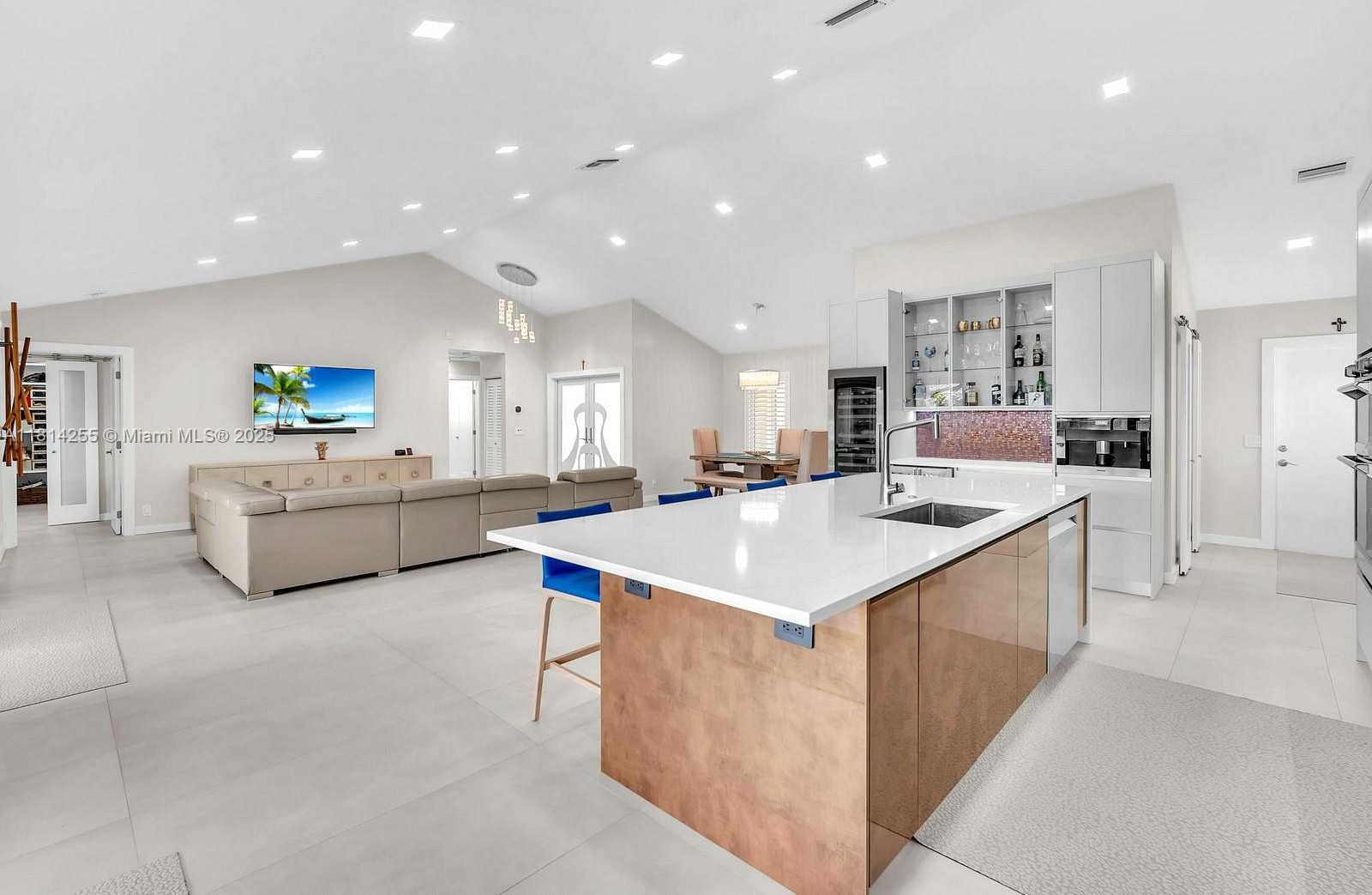 Small Image of 1240 NORTH WEST 161ST AVE, Pembroke Pines Number 14