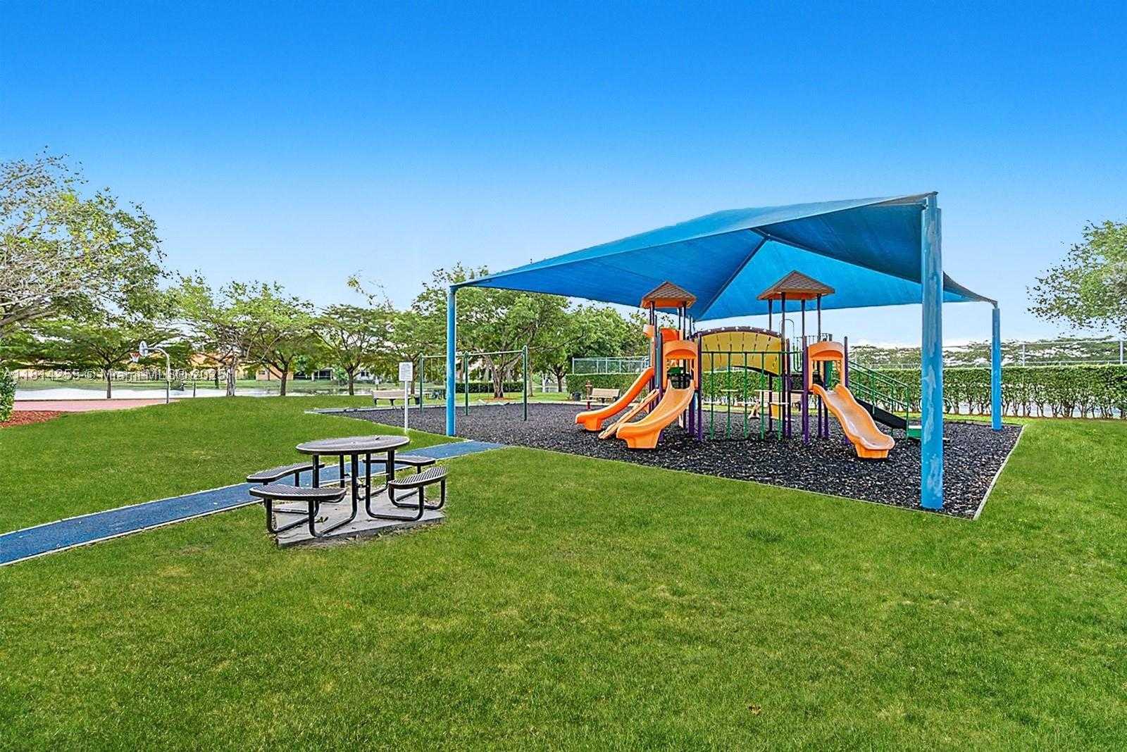 Small Image of 1240 NORTH WEST 161ST AVE, Pembroke Pines Number 53