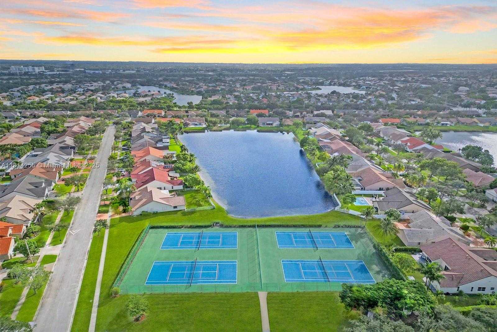 Small Image of 1240 NORTH WEST 161ST AVE, Pembroke Pines Number 54