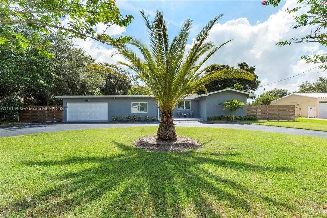 Small Image of 224 EAST ACRE DR, Plantation Number 2