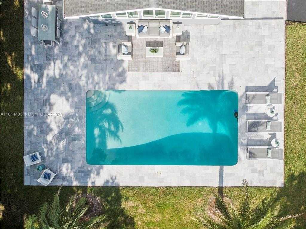 Small Image of 224 EAST ACRE DR, Plantation Number 39