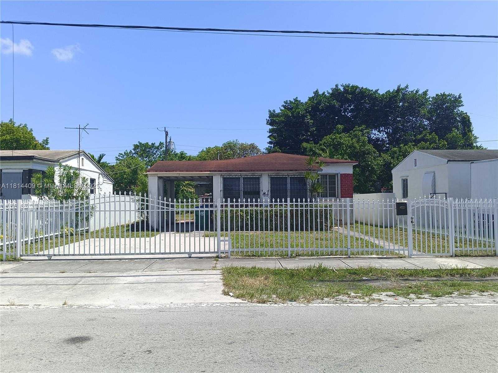 Small Image of 1828 NORTH WEST 58TH ST, Miami Number 20