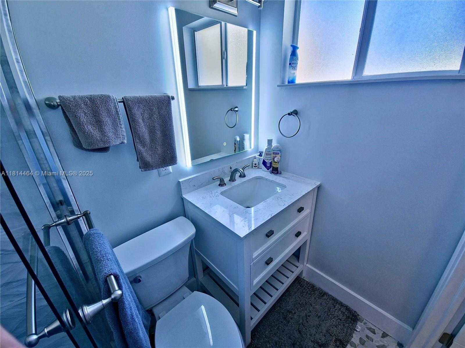 Small Image of 1720 SOUTH WEST 64TH AVE, North Lauderdale Number 14