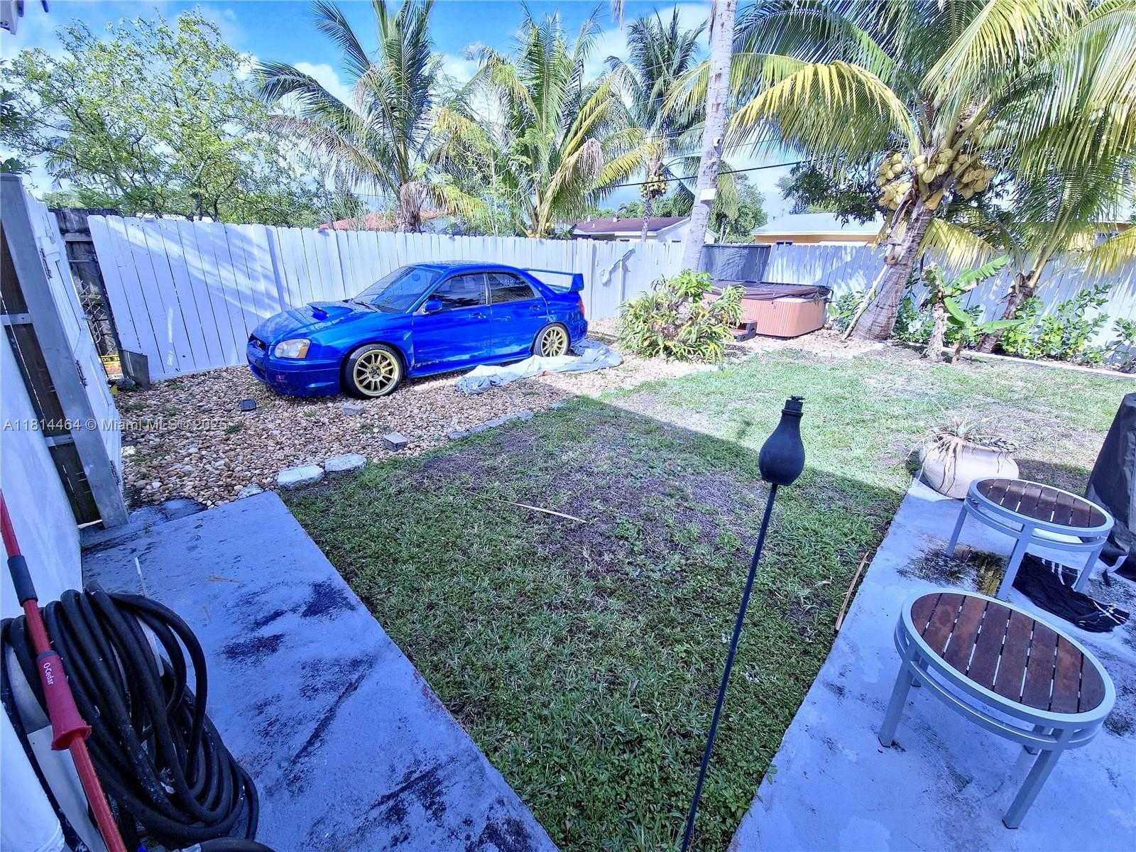 Small Image of 1720 SOUTH WEST 64TH AVE, North Lauderdale Number 5