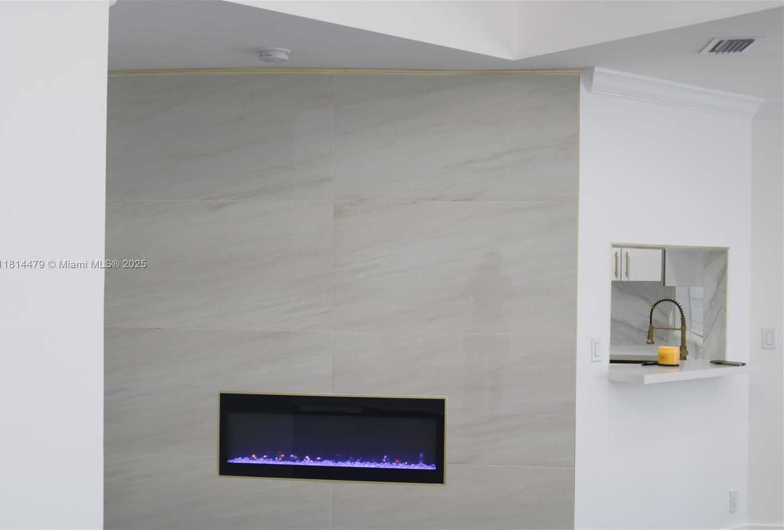 Small Image of 2771 WEST RIVER RUN CIR W, Miramar Number 19