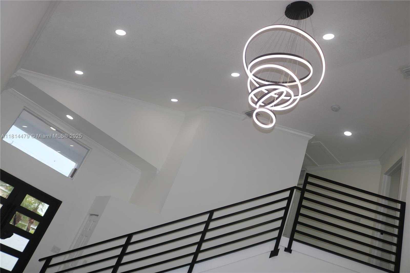 Small Image of 2771 WEST RIVER RUN CIR W, Miramar Number 20