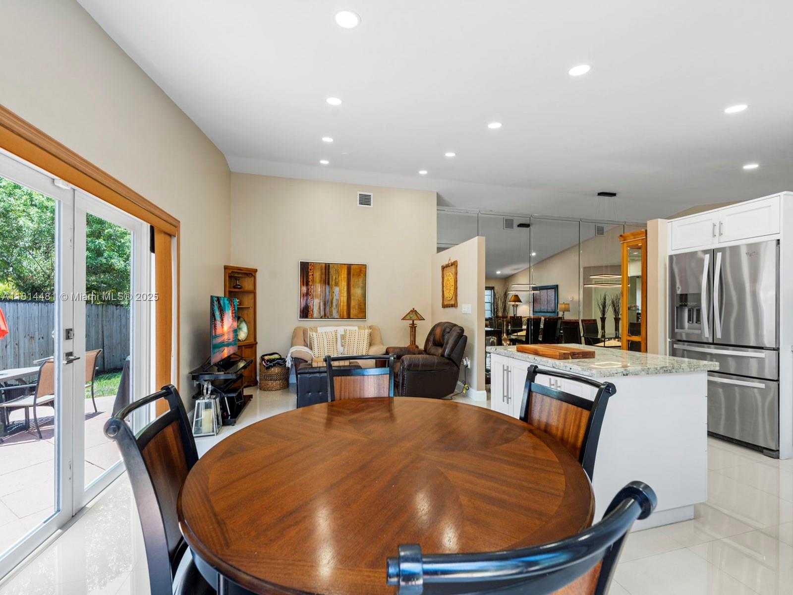 Small Image of 19847 NORTH WEST 86TH AVE, Hialeah Number 14