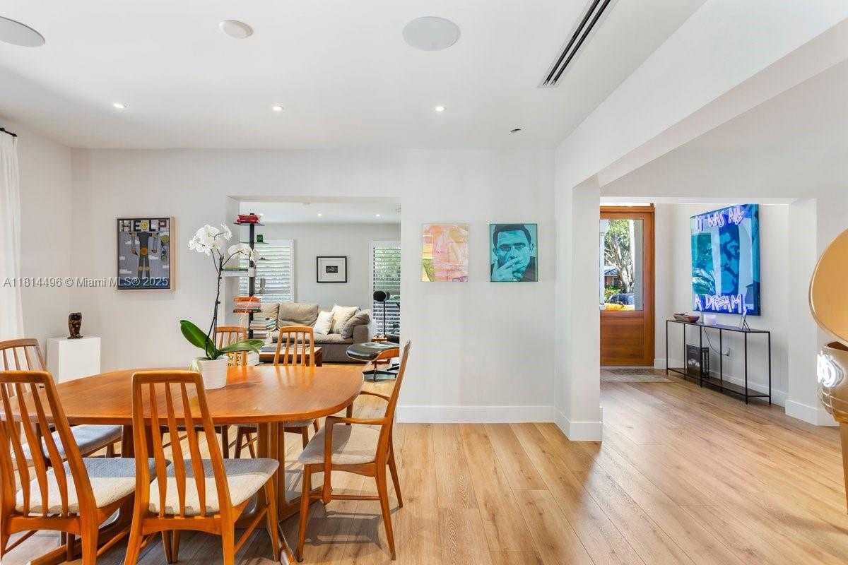 Small Image of 600 ALLENDALE RD, Key Biscayne Number 14