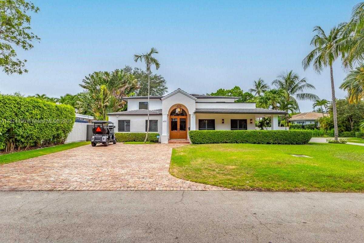 Small Image of 600 ALLENDALE RD, Key Biscayne Number 3