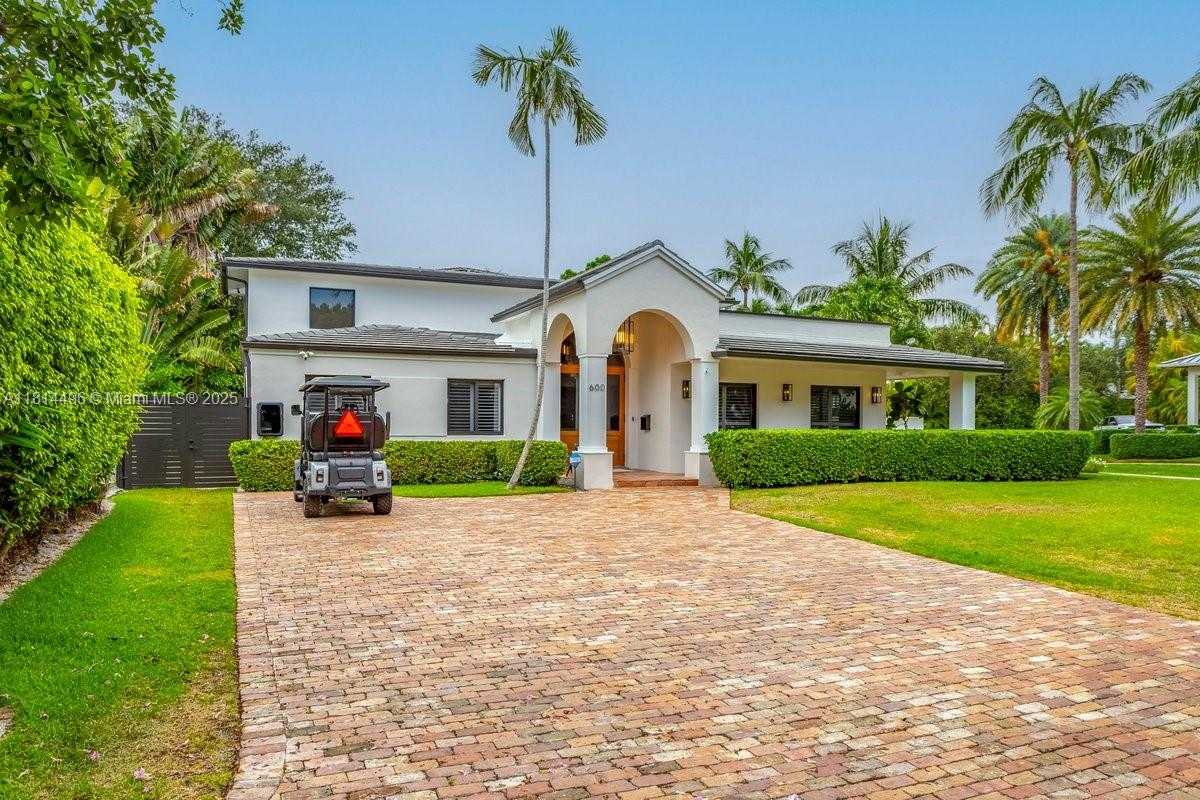 Small Image of 600 ALLENDALE RD, Key Biscayne Number 4