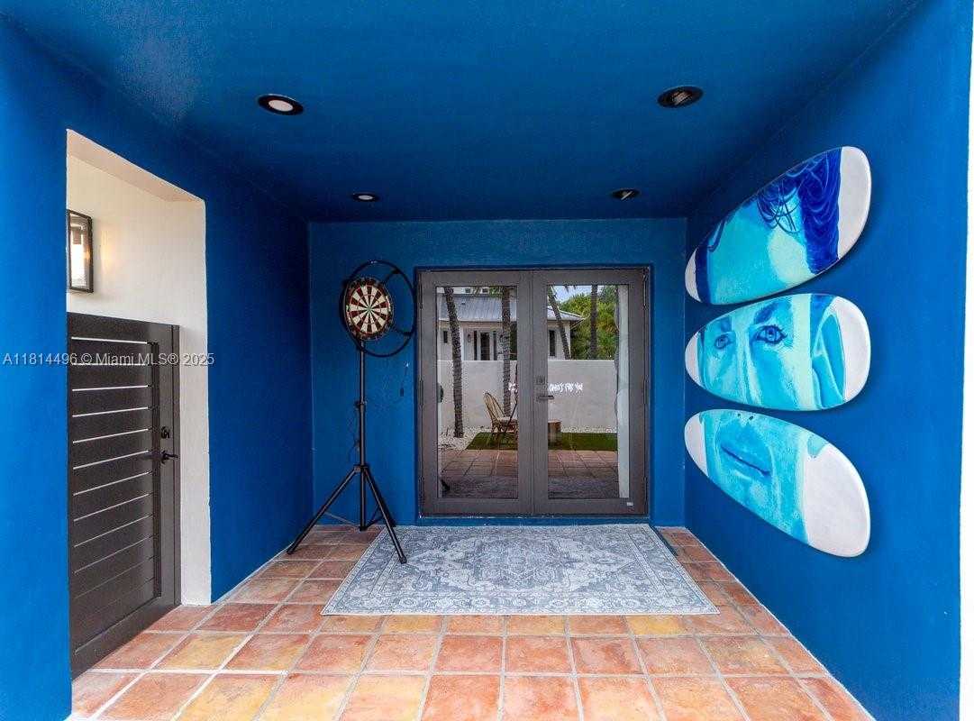 Small Image of 600 ALLENDALE RD, Key Biscayne Number 48