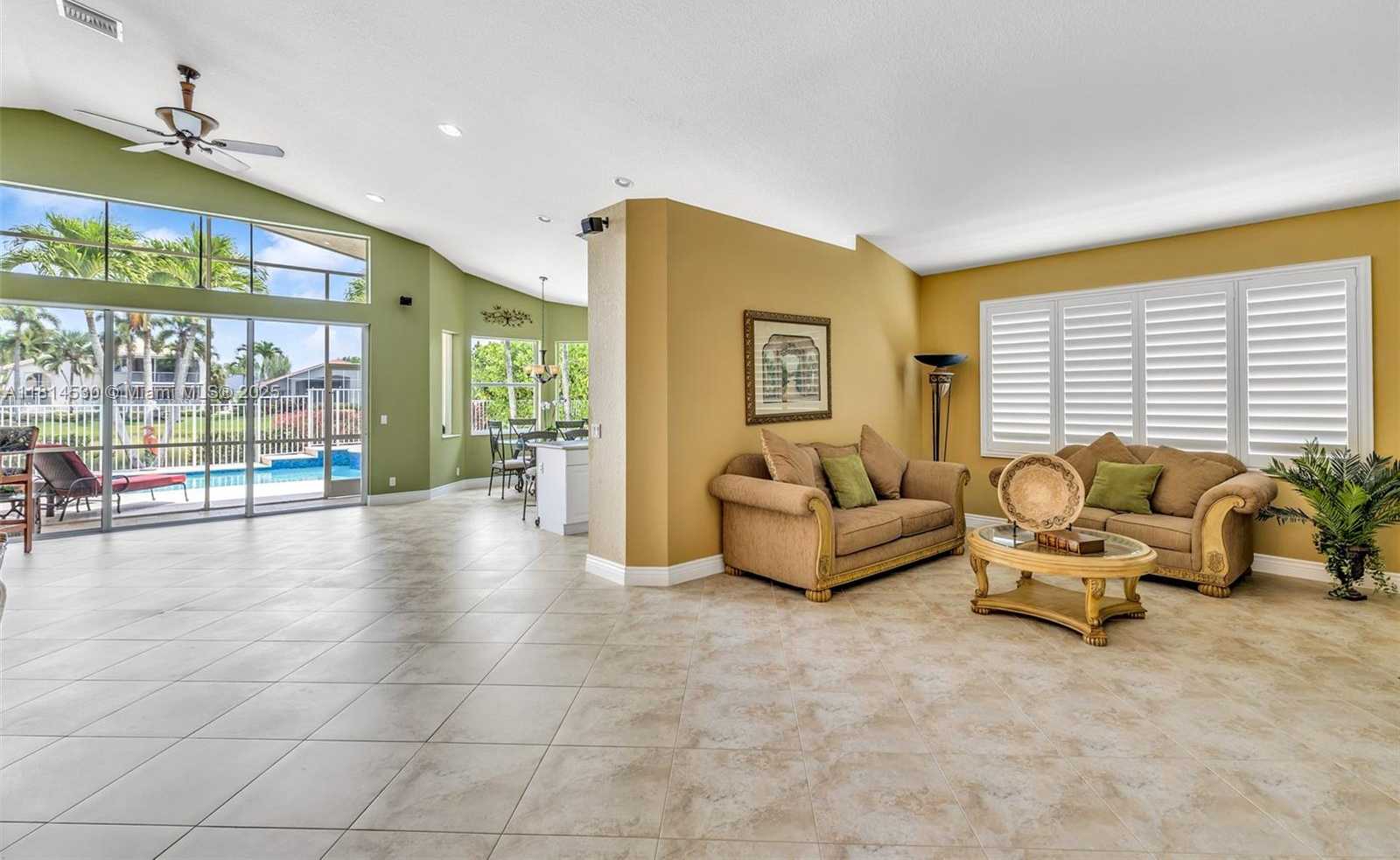 Small Image of 11223 MARITIME CT, Wellington Number 16