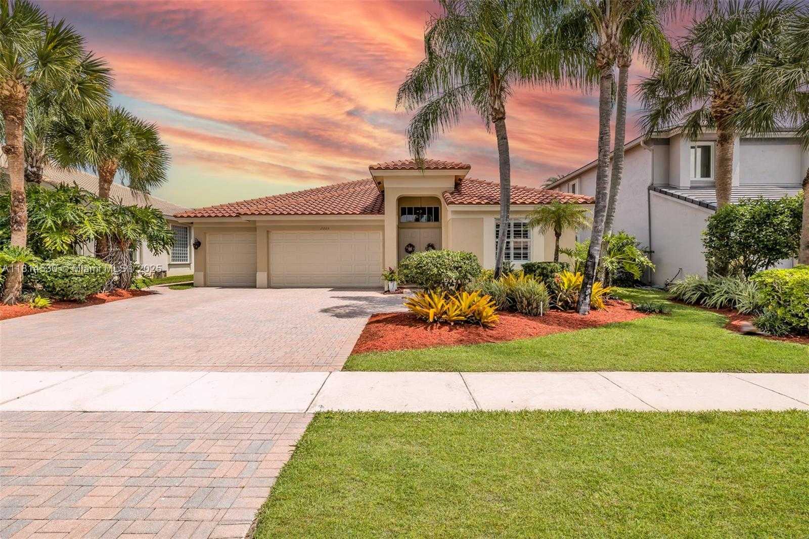 Small Image of 11223 MARITIME CT, Wellington Number 47