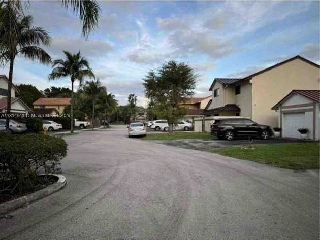Small Image of 15168 SOUTH WEST 95 LANE, Miami Number 2