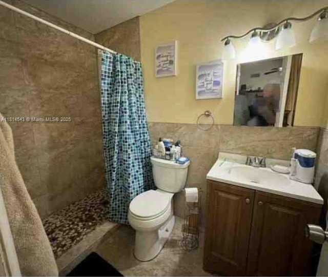Small Image of 15168 SOUTH WEST 95 LANE, Miami Number 9