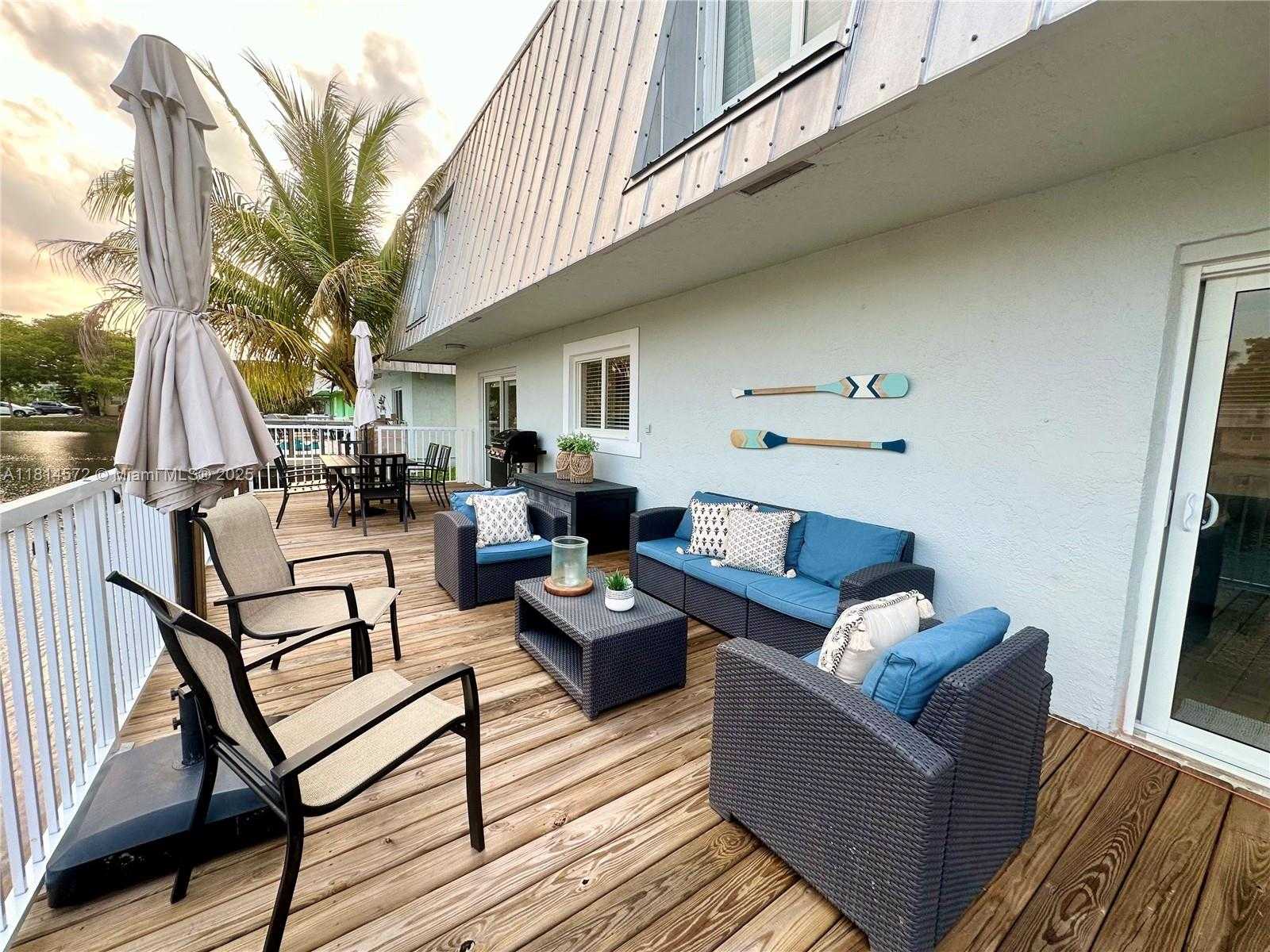 Small Image of 1370 NORTH EAST 40TH DR, Oakland Park Number 18