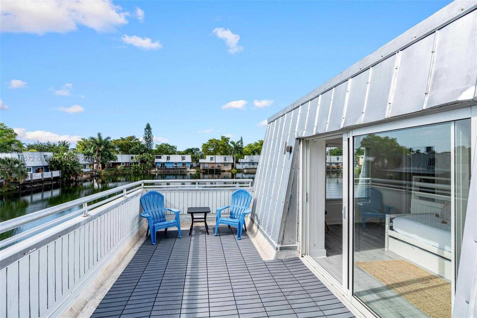 Small Image of 1370 NORTH EAST 40TH DR, Oakland Park Number 21