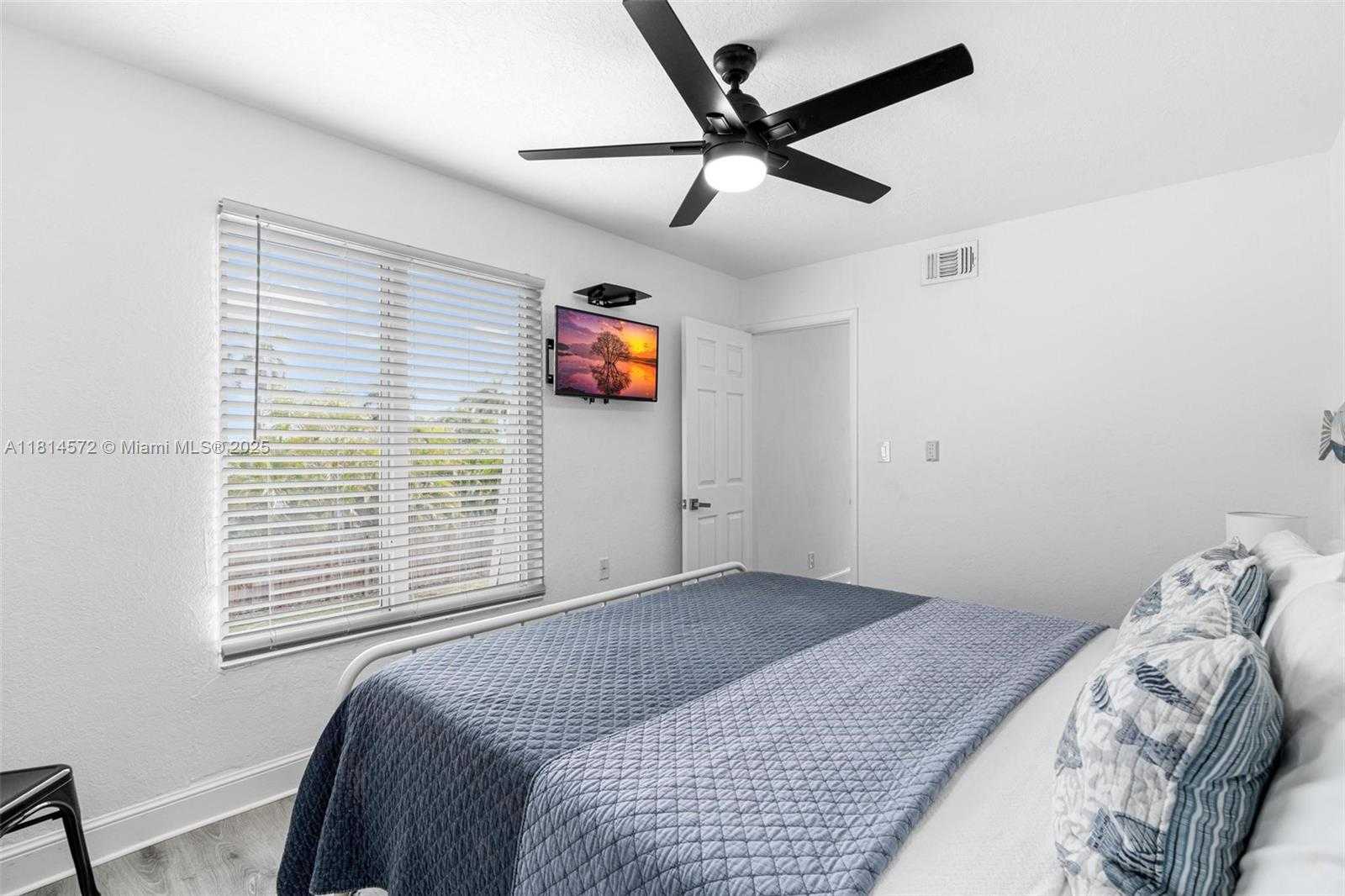 Small Image of 1370 NORTH EAST 40TH DR, Oakland Park Number 26