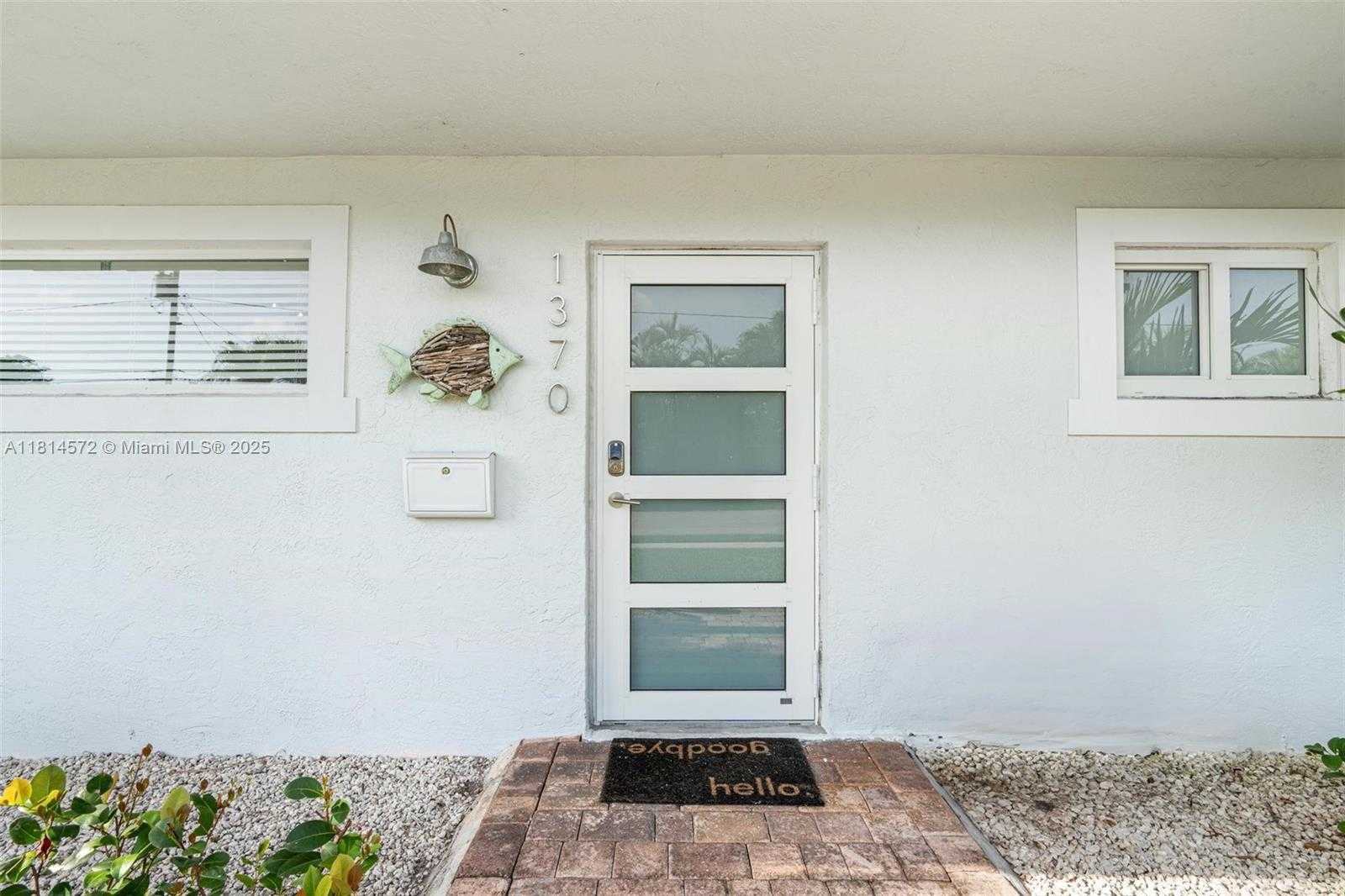 Small Image of 1370 NORTH EAST 40TH DR, Oakland Park Number 7