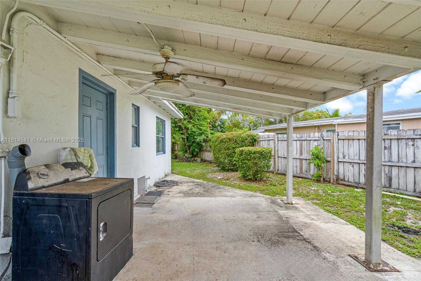 Small Image of 1728 NORTH EAST 179TH ST, North Miami Beach Number 20