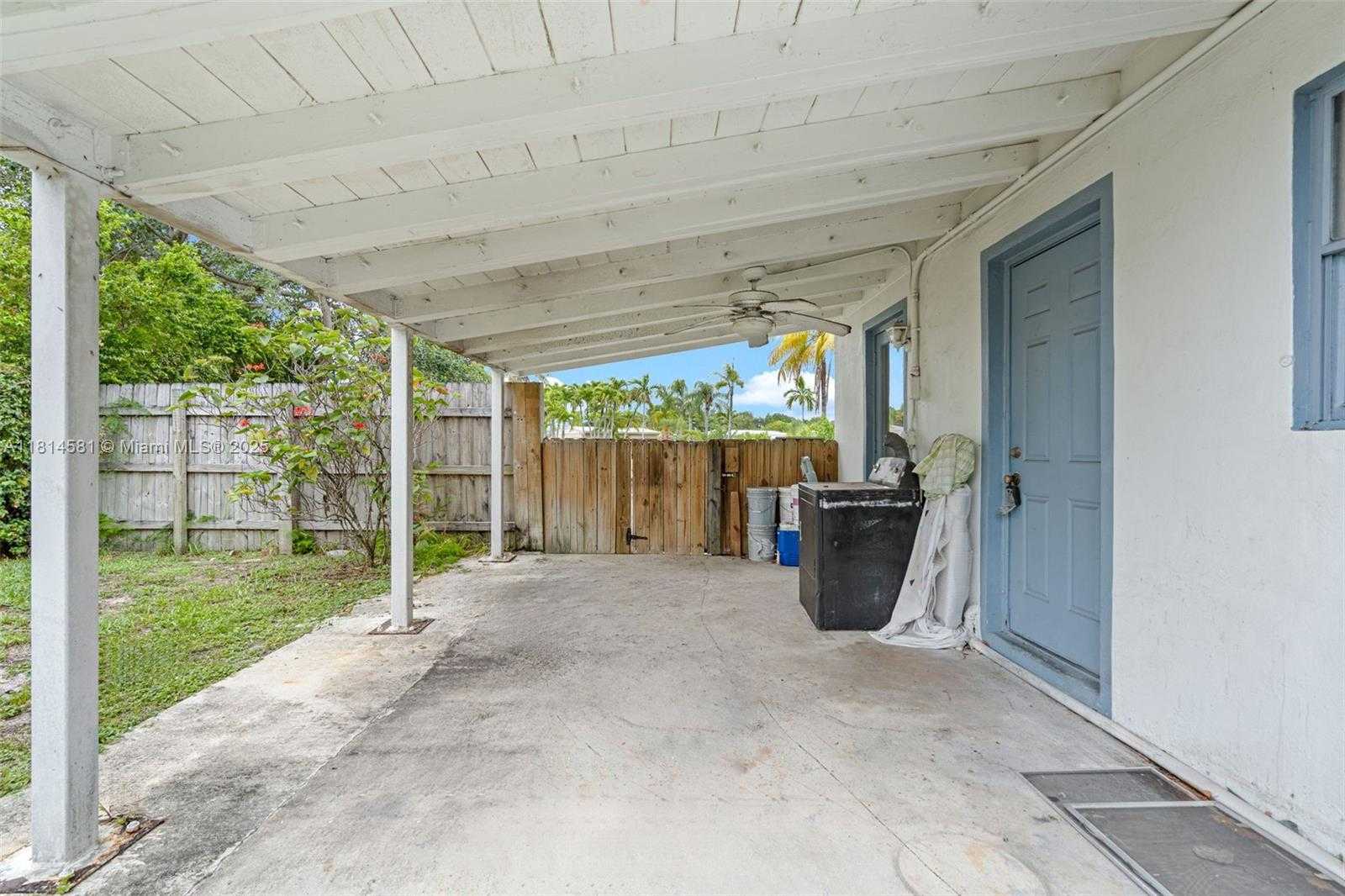 Small Image of 1728 NORTH EAST 179TH ST, North Miami Beach Number 21