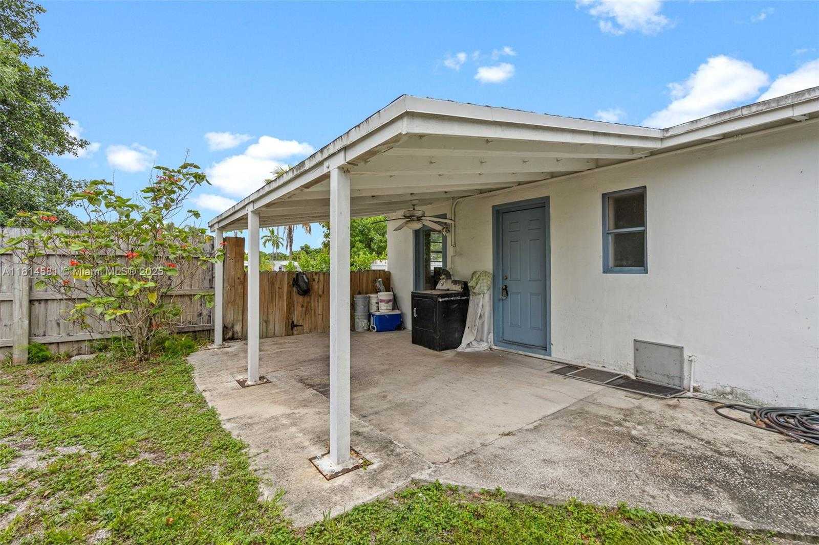 Small Image of 1728 NORTH EAST 179TH ST, North Miami Beach Number 22