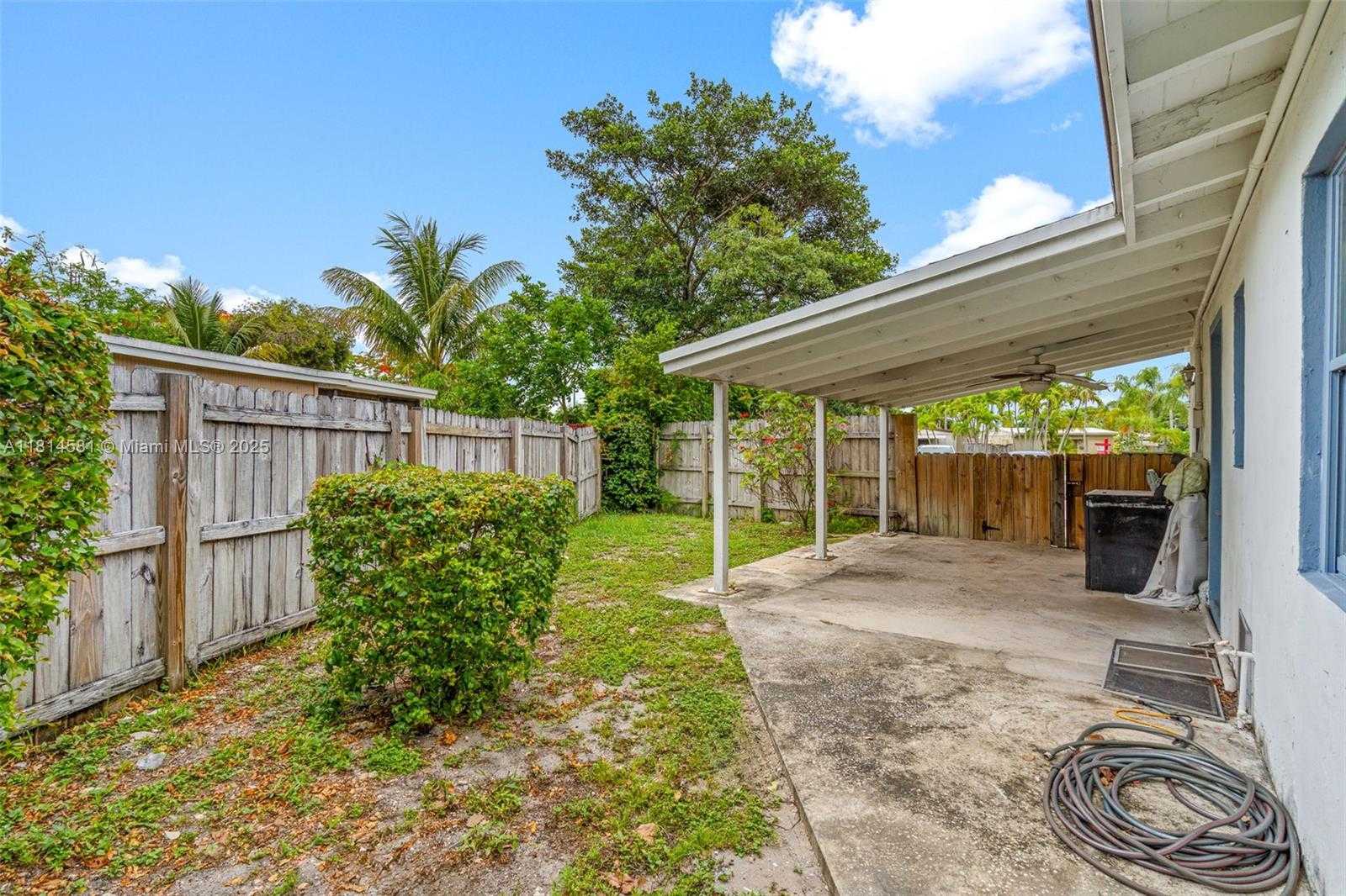 Small Image of 1728 NORTH EAST 179TH ST, North Miami Beach Number 24