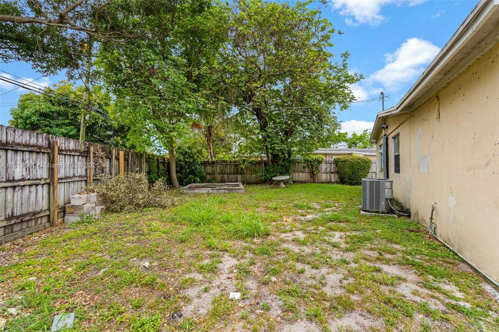 Small Image of 1728 NORTH EAST 179TH ST, North Miami Beach Number 28
