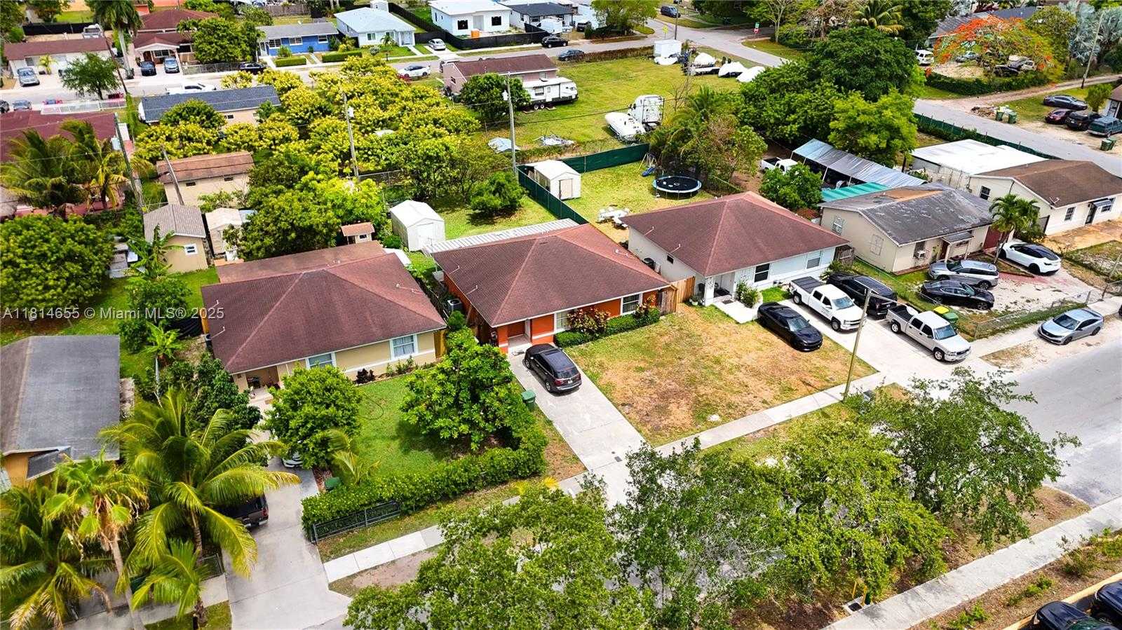 Small Image of 229 NORTH WEST 9TH AVE, Homestead Number 17
