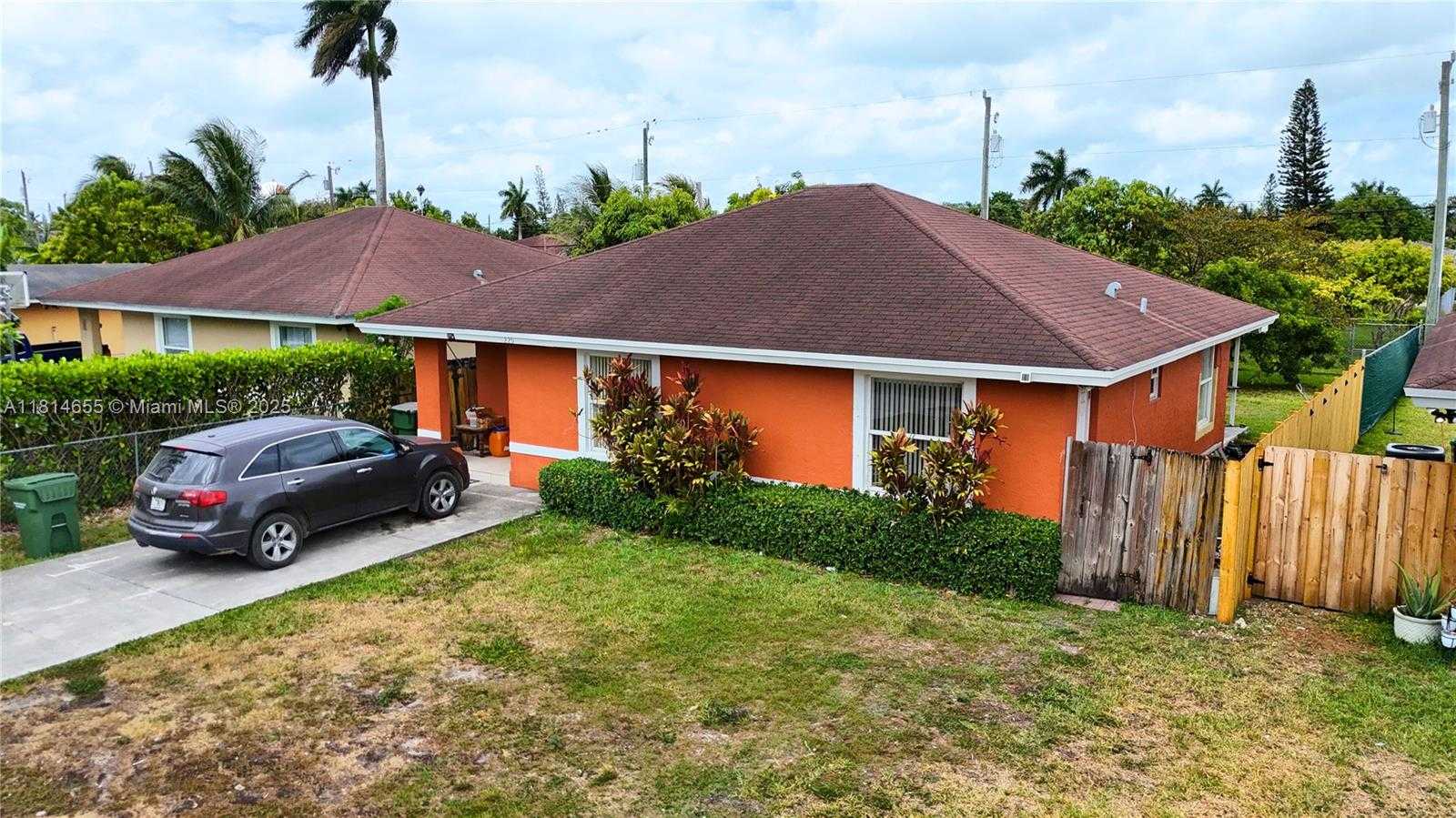 Small Image of 229 NORTH WEST 9TH AVE, Homestead Number 18