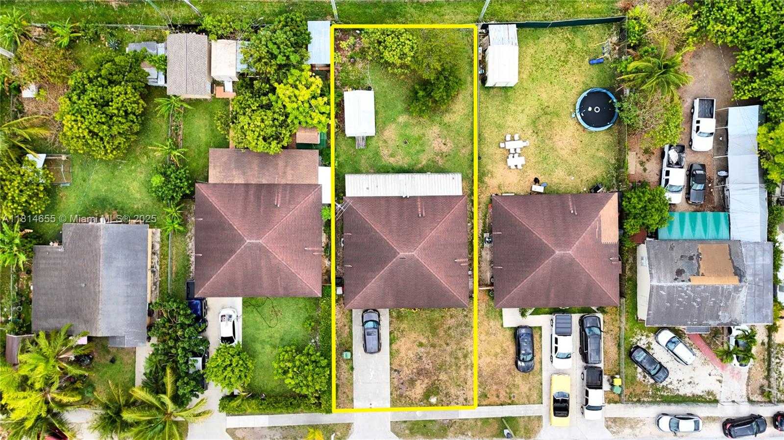 Small Image of 229 NORTH WEST 9TH AVE, Homestead Number 2