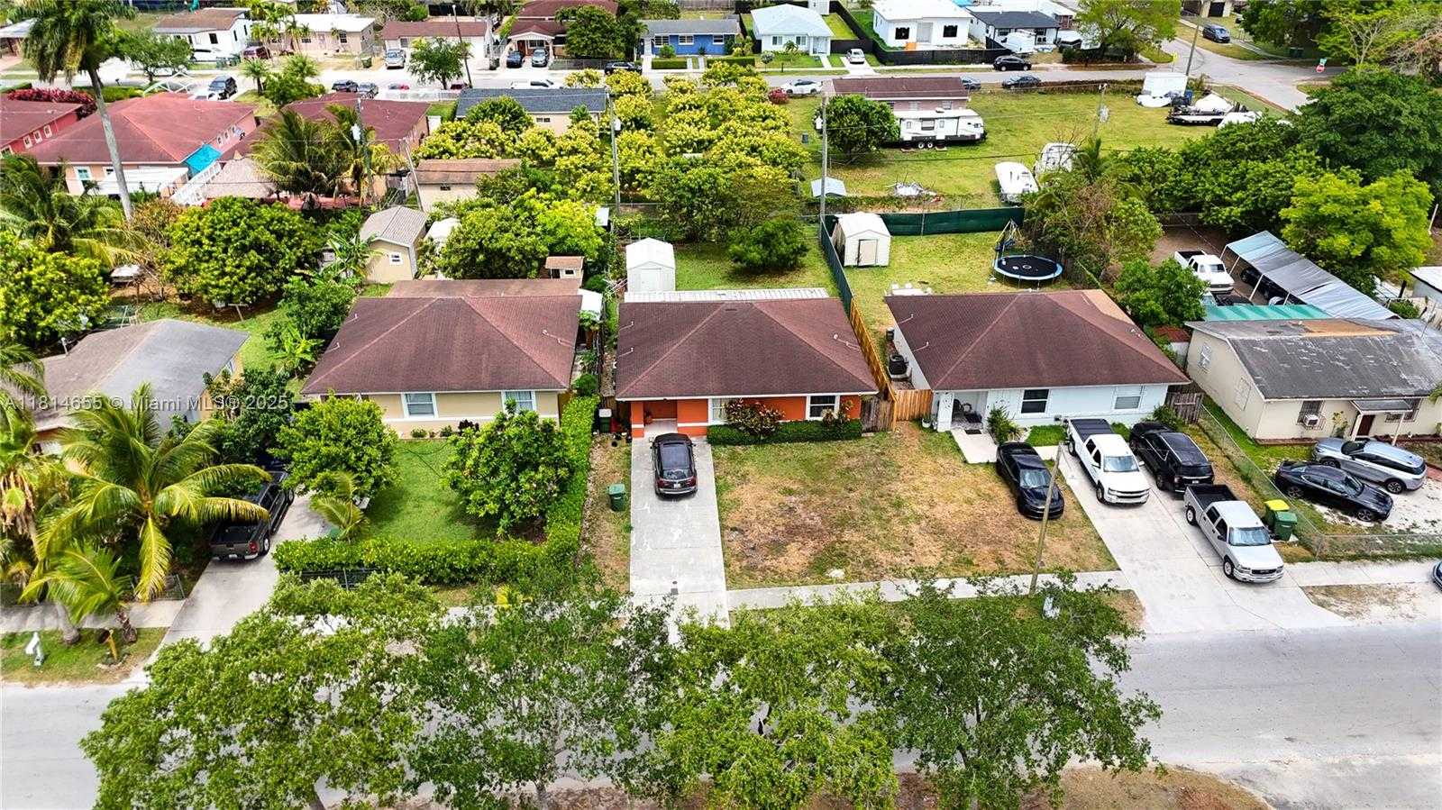 Small Image of 229 NORTH WEST 9TH AVE, Homestead Number 20